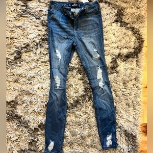 Hollister Ripped High Rise Jean Leggings